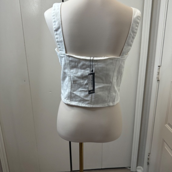 NWT PrettyLittleThing White Petite - Picture 3 of 6